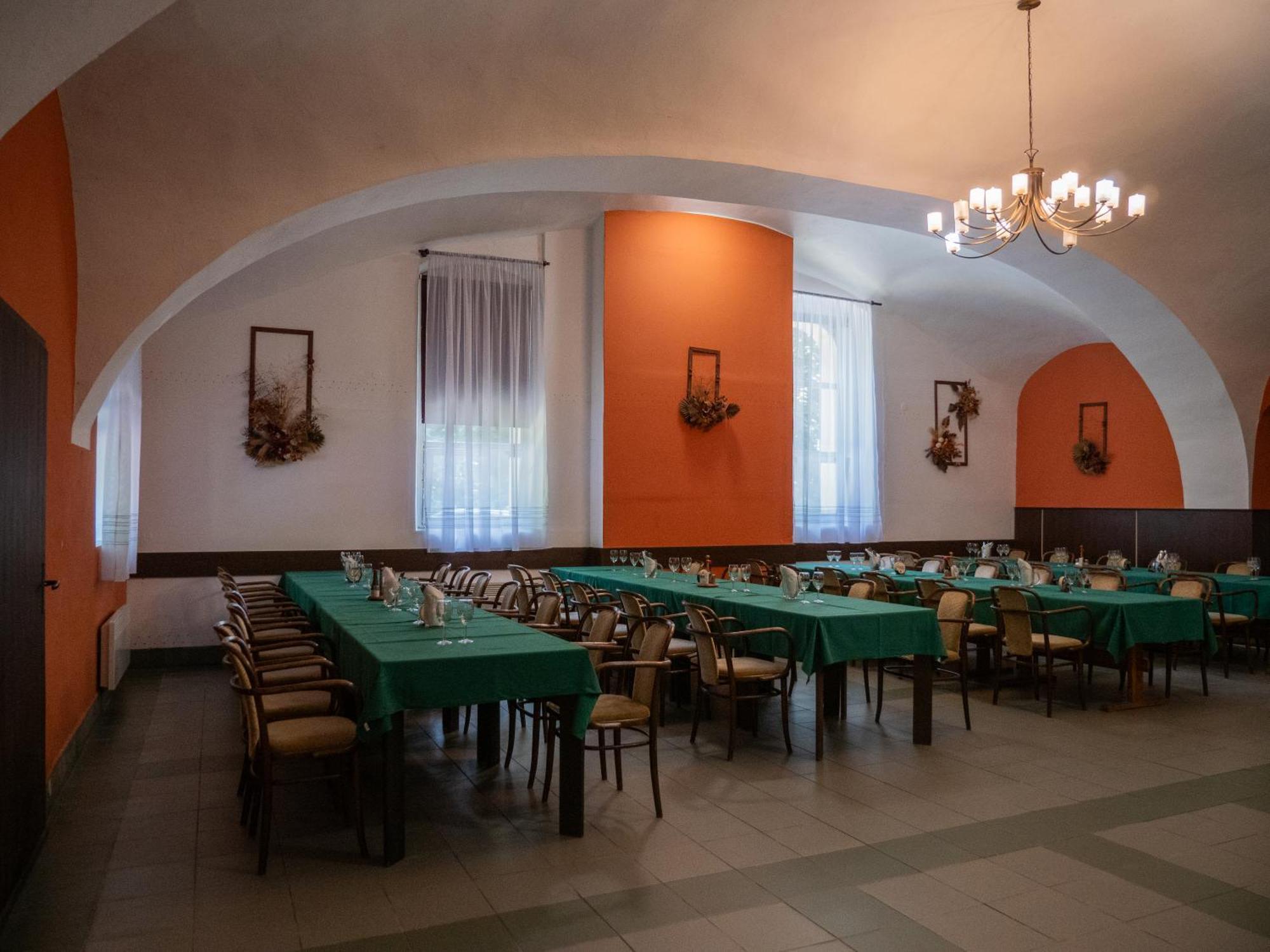 Hotel Club Vranovská Ves Dış mekan fotoğraf