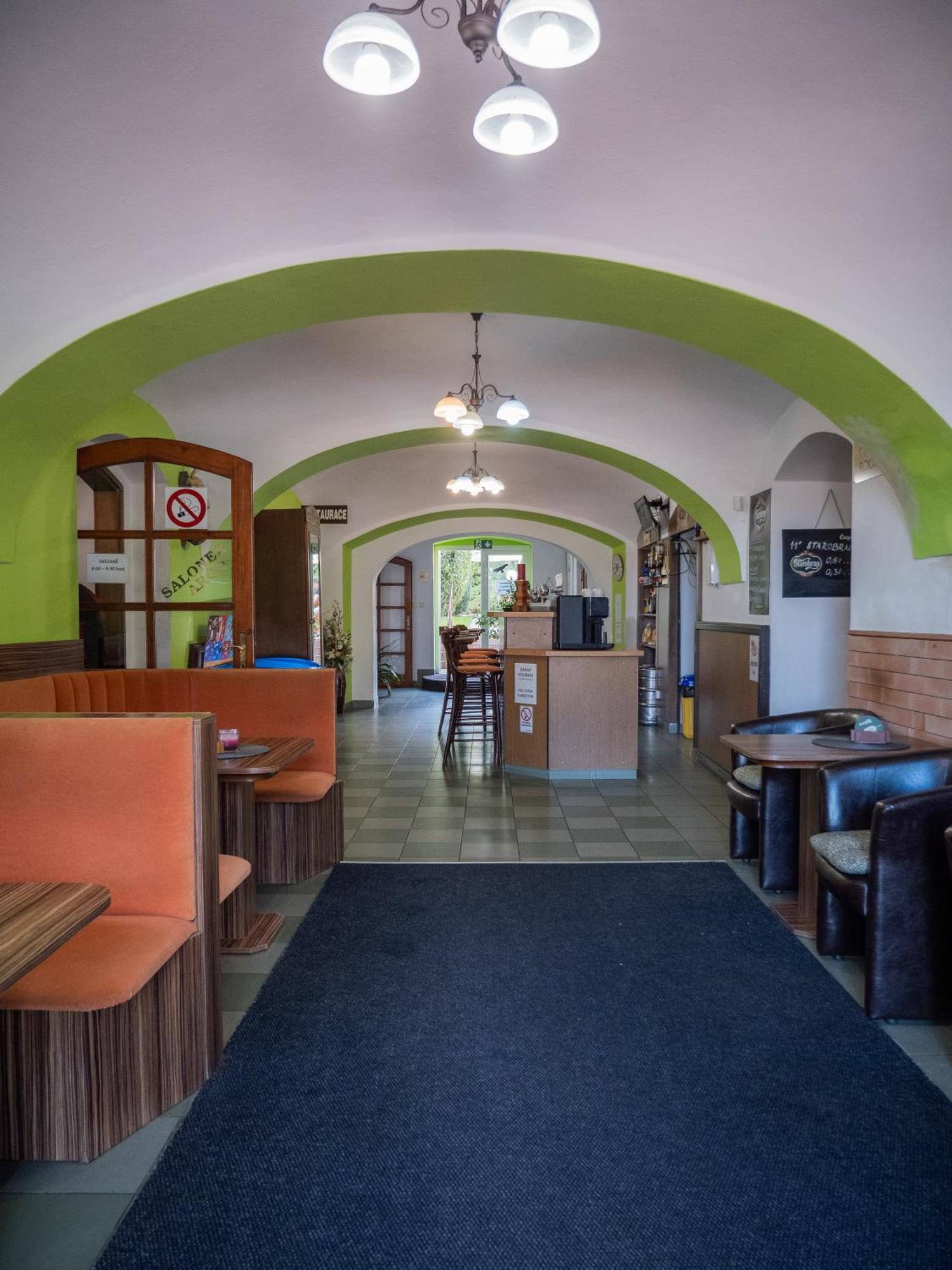 Hotel Club Vranovská Ves Dış mekan fotoğraf