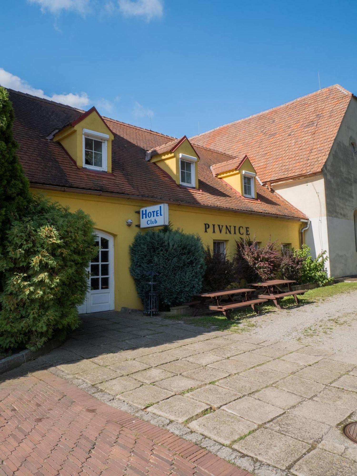 Hotel Club Vranovská Ves Dış mekan fotoğraf