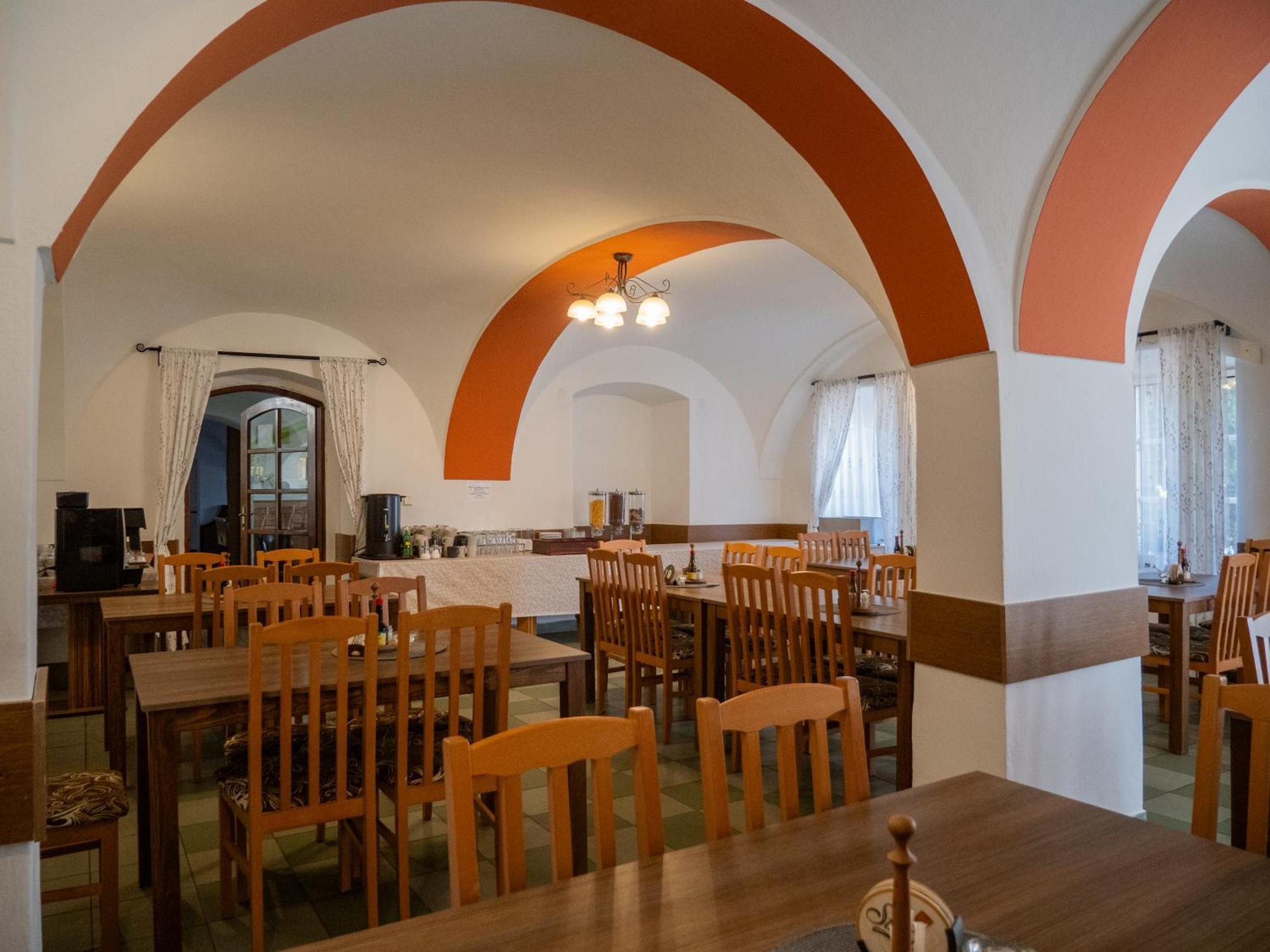 Hotel Club Vranovská Ves Dış mekan fotoğraf