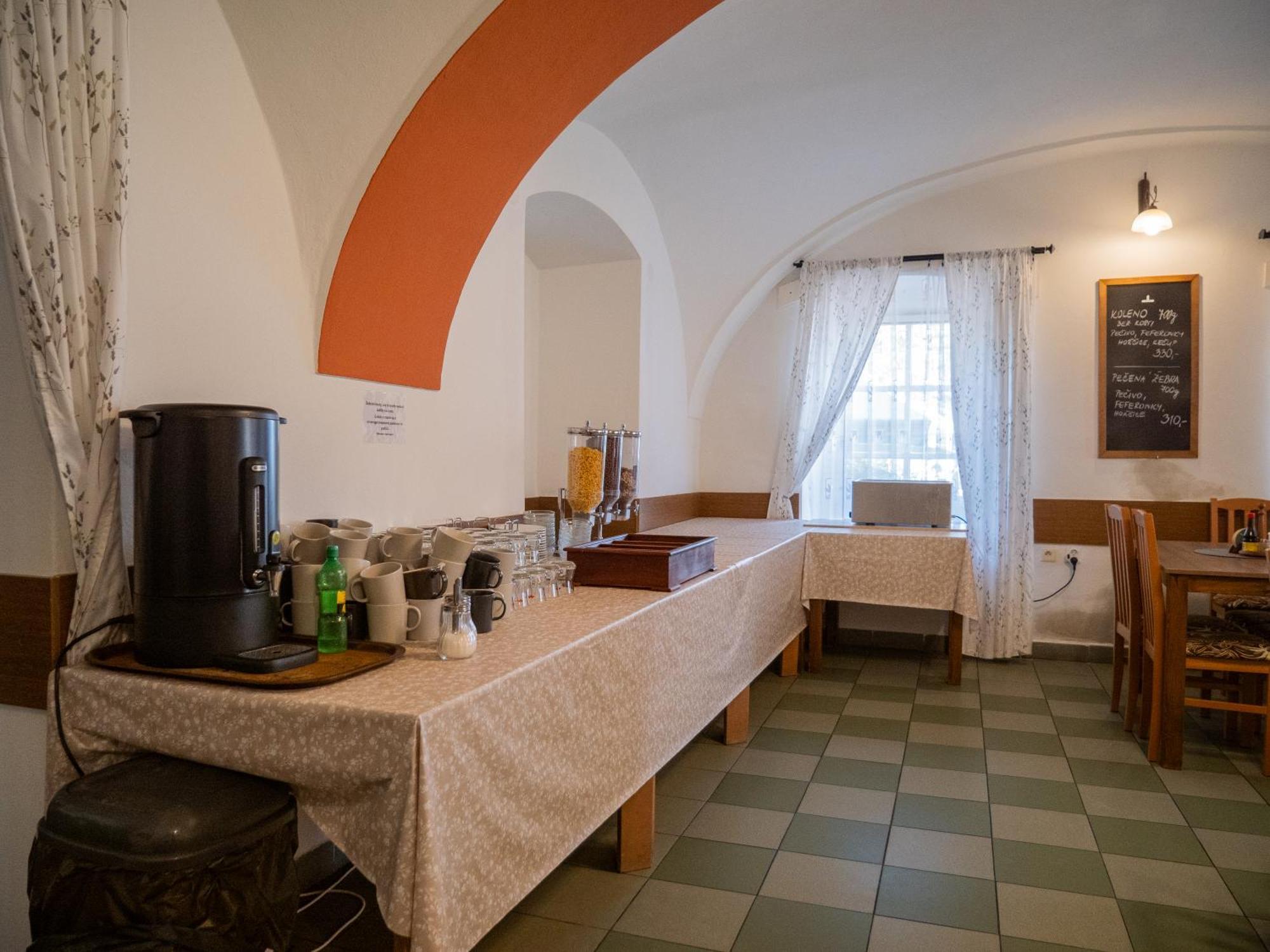Hotel Club Vranovská Ves Dış mekan fotoğraf