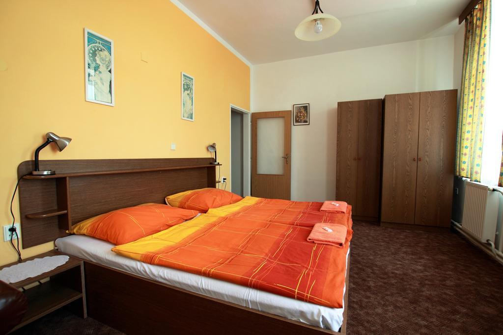 Hotel Club Vranovská Ves Dış mekan fotoğraf